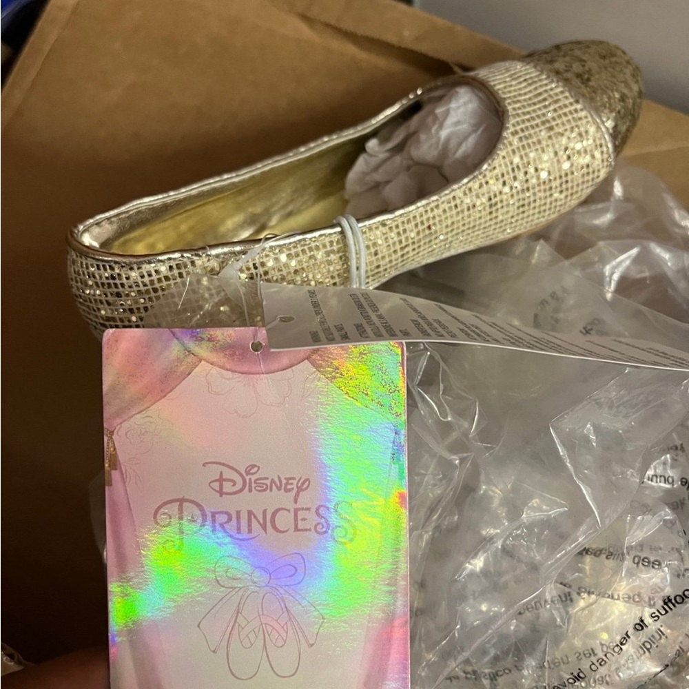DISNEY PRINCESS SHINY GLITTER GOLD SHOES